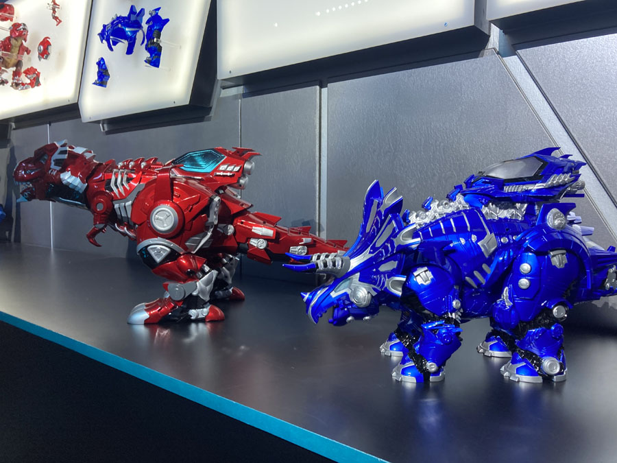 INTERVIEW: Greg Mitchell, Jailen Bates, Andrew Russell: Toying With Dinosaurs 5