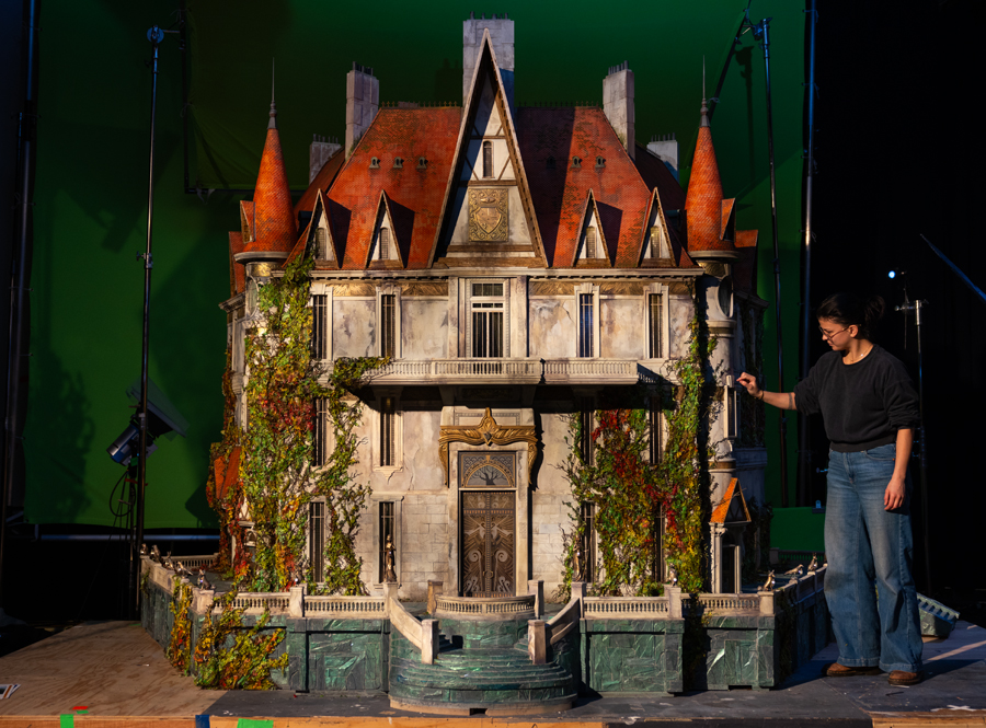 'Wildwood' Set Visit: Laika Previews its Most Ambitious Stop-Motion Fantasy Adventure 7 WILDWOOD Set BTS Credit LAIKA 900